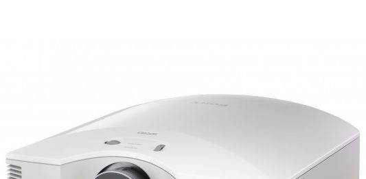Sony VPL-HW65 in der Cine4home Edition