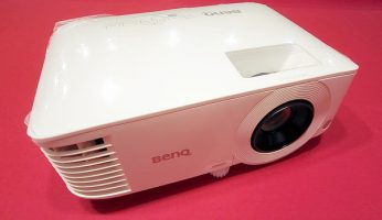 BenQ_TH757_1