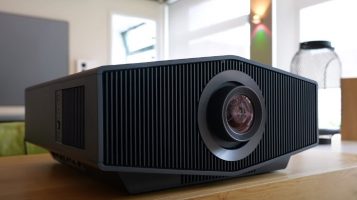 V_madVR_Sony_XR_1