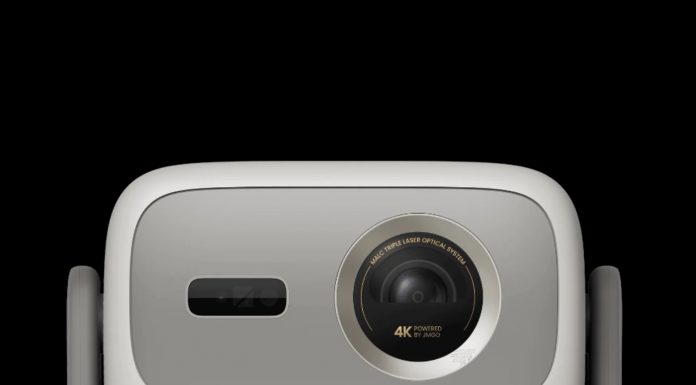 JMGO N3 4K im Test: Kompakter Triple-Laser-Beamer mit Gimbal und Google TV